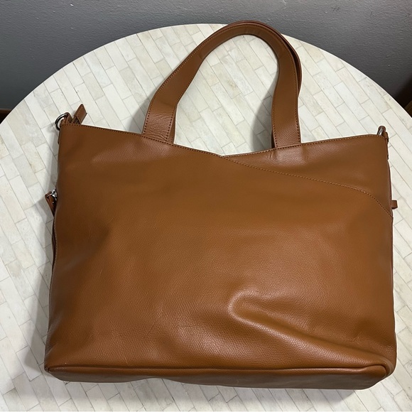 Storksak Tan Lucinda Leather Baby Bag NWOT - Picture 2 of 10